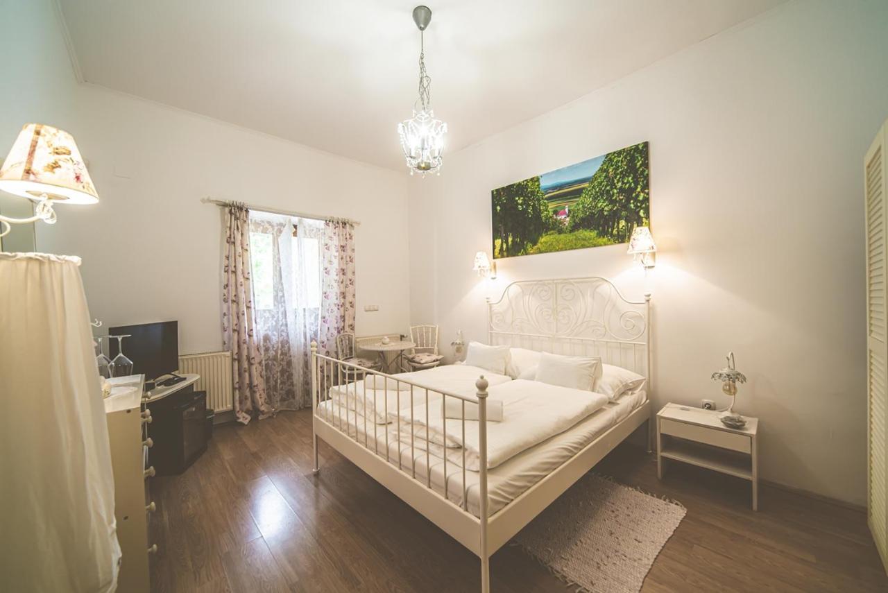 Palkonyha Panzio Speiz Bed & Breakfast Palkonya ภายนอก รูปภาพ